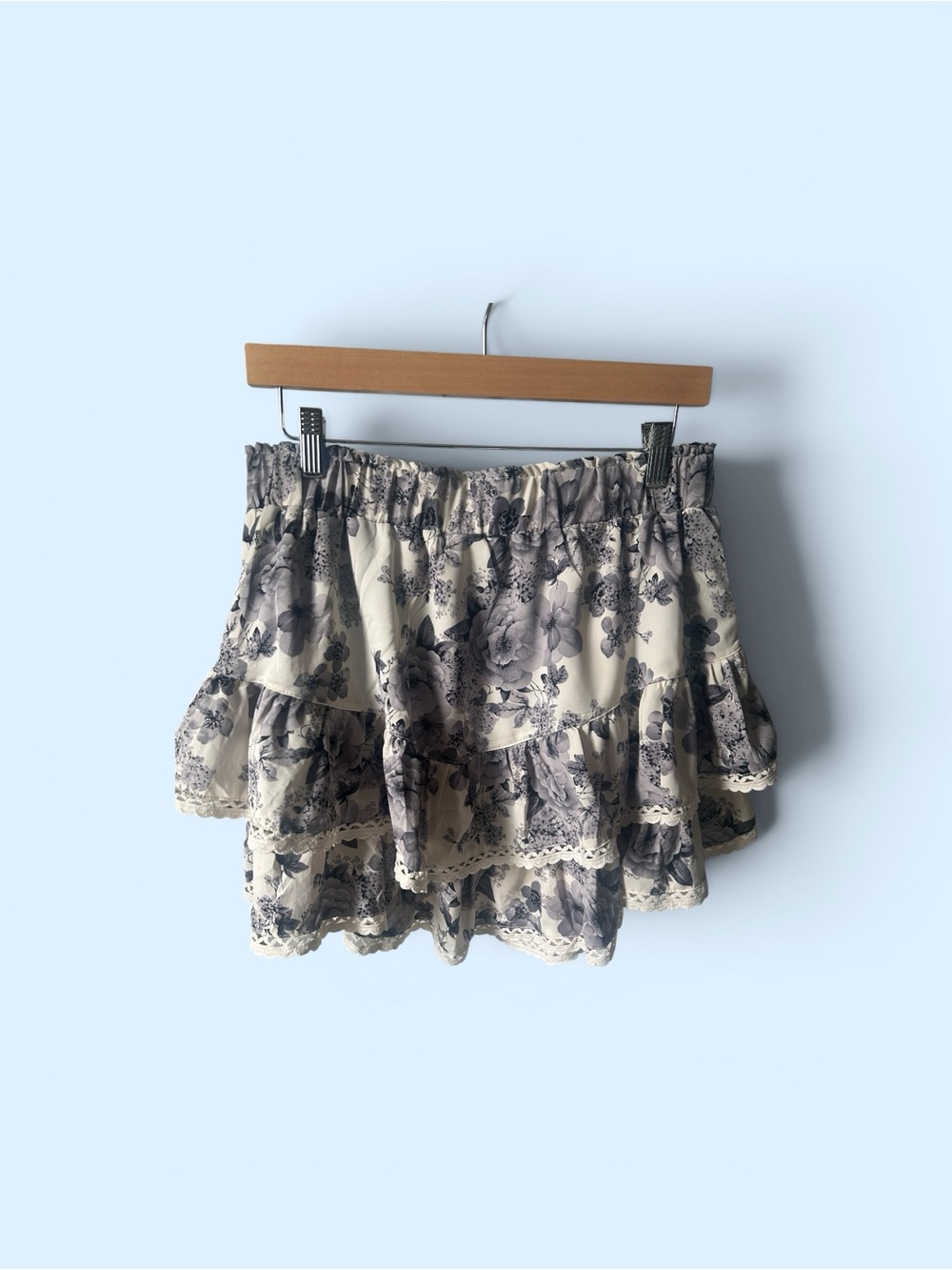 Floral Tiered Ruffle Mini Skirt - Cream & Gray large
